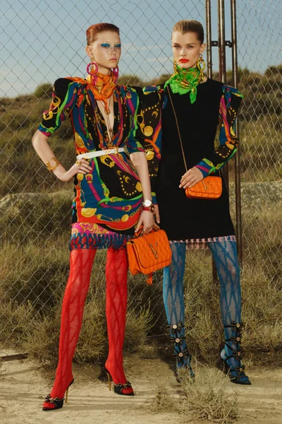 Look 12